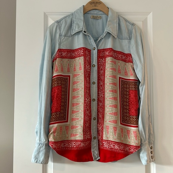 Lucky Brand Dixie Scarf Bandana Print Western Yoke Chambray Blouse w Snaps - Picture 4 of 13